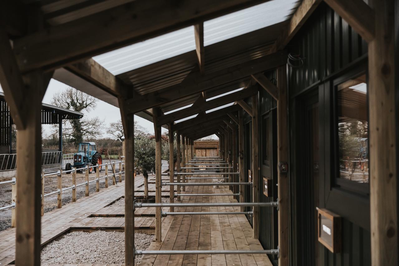 ナッツフォード Owen House Farm Bed & Breakfast エクステリア 写真